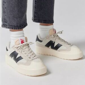 New Balance Sneakers